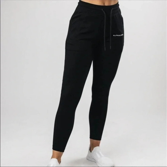 Alphalete Black Essentials Drawstring Athletic Joggers - Picture 4 of 4